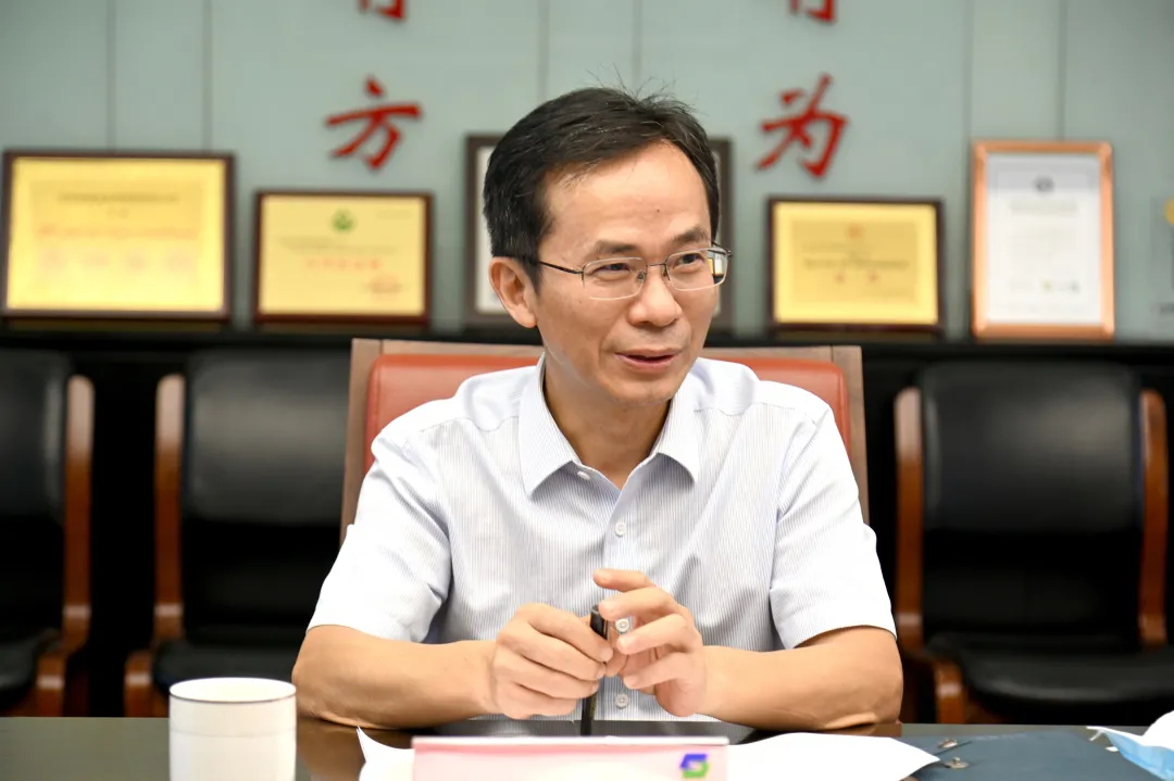 省國資委紀檢監(jiān)察組組長陳金池督導(dǎo)檢查蘇鹽集團安全生產(chǎn)和疫情防控工作 省國資委紀檢監(jiān)察組組長陳金池督導(dǎo)檢查蘇鹽集團安全生產(chǎn)和疫情防控工作
